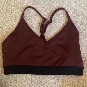NIKE - Woman’s sports bra - Size Small